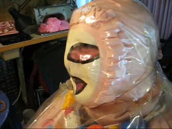 Plastic Baby Under Control - Baby pamperina bound in plastic