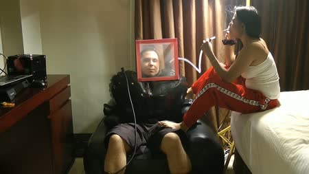 Breathe This Videos - Smoke Box On Inflatable Chair Breathe This Videos - Smoke Box On Inflatable Chair