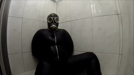 GasMask - The True Fetish - Gas Mask Waterboarding GasMask - The True Fetish - Gas Mask Waterboarding