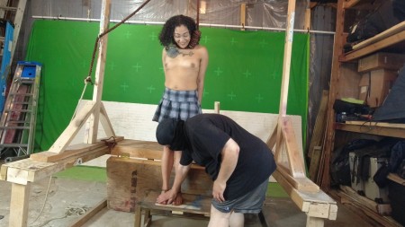 Gallows Games - Hanging Footjob Gallows Games - Hanging Footjob
