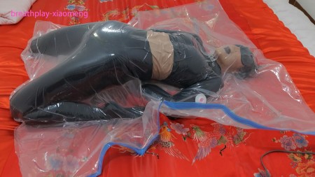 Breathplay Xiaomeng - Xiaoyu in Vacuum Bag with Empty Lungs and Blackout Breathplay Xiaomeng - Xiaoyu in Vacuum Bag with Empty Lungs and Blackout